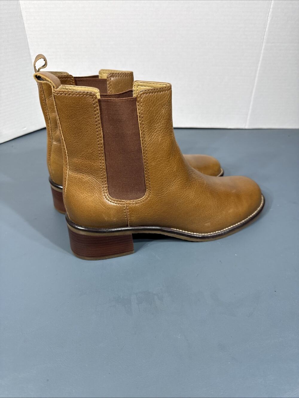Frankie4 Liberty Ankle Boots Women's Round Toe Tan Size US9.5 Made in Brazil